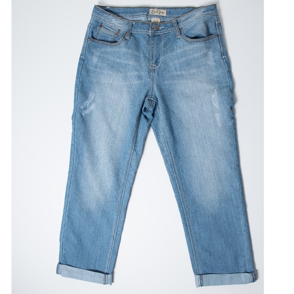 Earl Jeans Denim - Earl Jean Distressed 10 Denim Capris